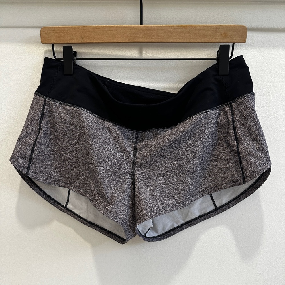 Lululemon speed up low rise short 2.5